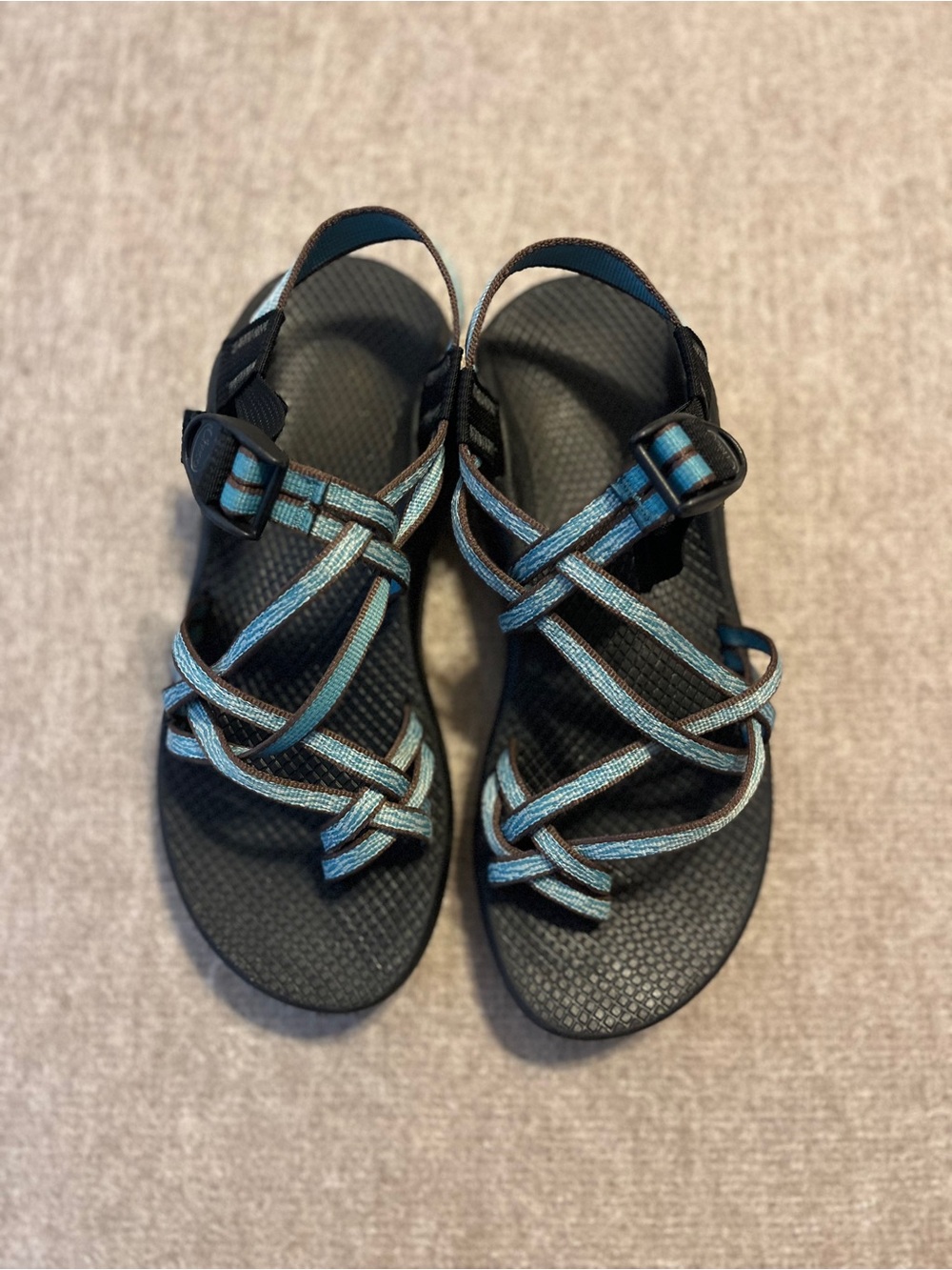 Chaco Women’s Size 9 Blue Double Strap Toe Loop Sport Sandals Vibram
